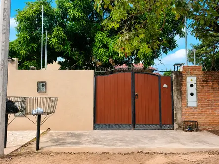 CASA EN ALQUILER